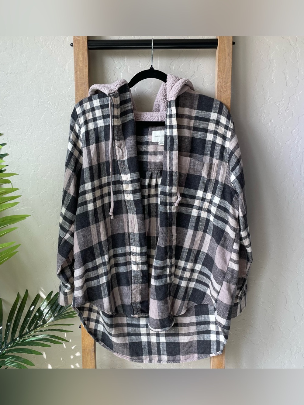 American Eagle Outfitters Plaid Hooded Flannel Shirt in Black & Pink
